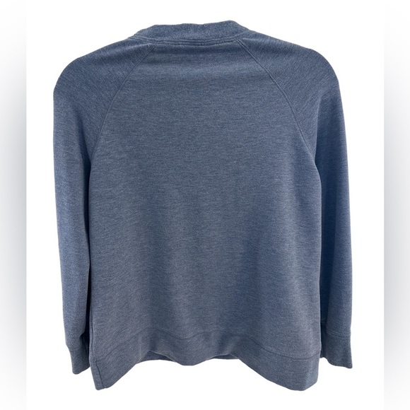 L.L.Bean Women’s Light Crewneck Sweatshirt Blue Medium Excellent - Picture 2 of 3